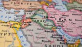 PAKAO NA BLISKOM ISTOKU: Razorni udar Huta na Saudijsku Arabiju, buknula naftna postrojenja, na desetine povređenih civila!