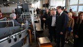 Vučić na otvaranju staklare u Paraćinu: Postavljamo temelje za podizanje dobre kuće