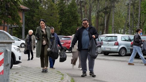 Смеће чистила и градоначелница Лознице: Велика акција у Бањи Ковиљачи