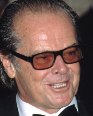 Трауме целог живота лечио на женама, прича се да сада луд тумара по кући: Славни Џек Николсон данас пуни 89 година! (фото)