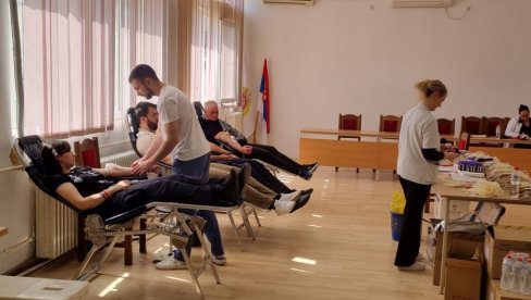 Pomoć bolnicama i kliničkim centrima: Zaposleni u KPZ u Požarevcu donirali  ponovo krv