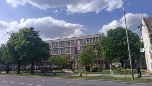 ПОКУШАЛИ ДА ОПЉАЧКАЈУ СТАРИЦУ У ВРШЦУ: Притвор за четворо осумњичених