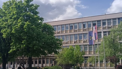 UHAPŠENA POLICAJKA IZ ALIBUNARA: Sumnja se da je odala tajne podatke o vozilu i vlasniku
