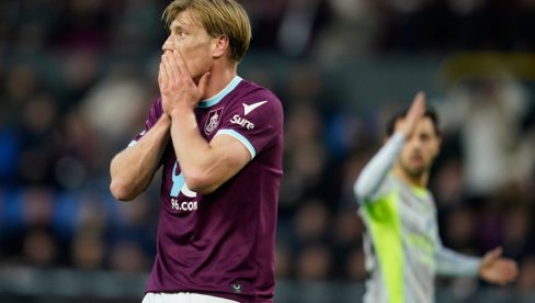 Engleska gleda zapanjeno: Ovo je uradio FK Barnli