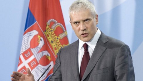 ГЛАДНОГ СРБИНА ПОСЛАЛИ ХАШКИМ ЏЕЛАТИМА: Борис Тадић на енглеском објавио да је ухапшен генерал Ратко Младић