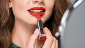 Najbolje nijanse karmina za žene nakon 50. godine: 3 obavezno izbegnuti