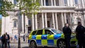 НАПАД НОЖЕМ У БРИТАНИЈИ: Има мртвих