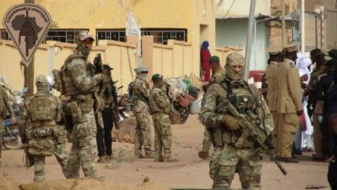 PAKAO U AFRICI! Strahovit poraz ruskih snaga: Poginulo preko 100 vojnika, uništen PVO, zarobljeni borci na sve strane!