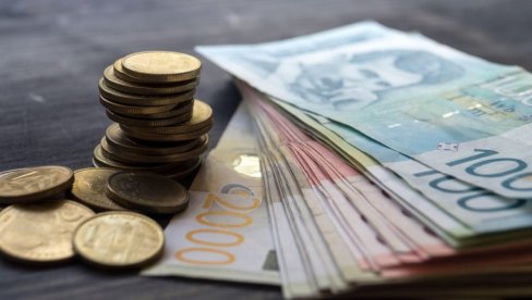 Penzionere čeka više novca: Evo koliko će penzije rasti u narednom periodu!