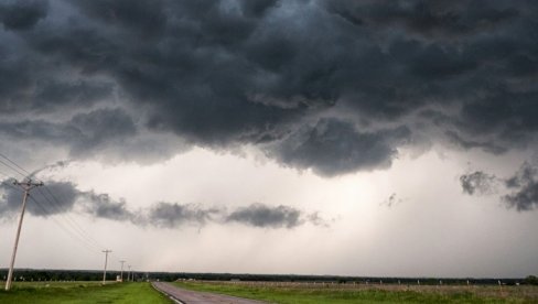 Nigde bez kišobrana: Vreme nam danas donosi padavine, tokom noći moguć sneg