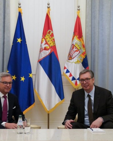 Завршен састанак: Вучић разговарао са Магнусом Брунером (Фото)