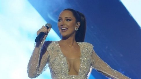 Пријин хит Дам, дам уопште није био намењен њој: Песму је требало да отпева њен колега