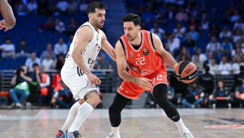 NIŠTA OD MAJSTORICE: Real izbacio Micićev Hapoel! Izraelce čeka ovo!