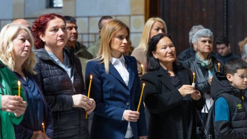 По први пут у календару државних церемонија: У Цркви Светог Марка служен парастос страдалима у хрватској операцији Бљесак (ФОТО)