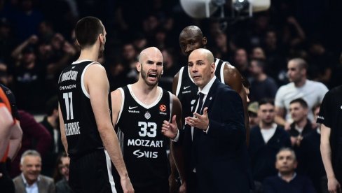 NIK KALATES JE CRNO-BELI: Potpisao iskusni Grk!