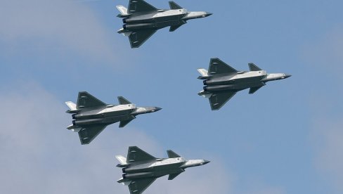 AMERI SE SMEJU KINESKOJ SILI! Vojni eksperti raskrinkali Peking: DŽabe vam „nevidljivi“ avioni i radari, naučili ste SVE POGREŠNO!