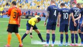 Битка Давида и Голијата! Где је нестао судијски спреј који су сви волели? ФИФА покушала да уштеди, па се обрукала