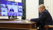 Кремљ појачава безбедност око Путина: Страхују од атентата и државног удара