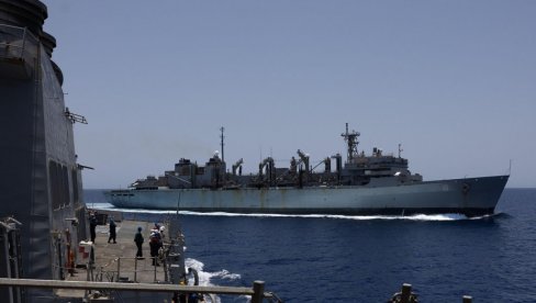AMERIČKI RAZARAČ UPLOVIO U DUBROVNIK: Učestvovao je u borbama na početku iranske krize