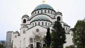 SRPSKI MANASTIRI OTVORILI SVOJE RIZNICE: Pogledajte šta su doneli pred Hram Svetog Save! (FOTO)