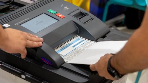 CIK BiH VEĆ SLUTI PROPAST? Ovo je alternativa u slučaju da zakaže tehnologija na izborima