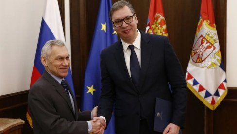 ВАЖАН САСТАНАК НА АНДРИЋЕВОМ ВЕНЦУ: Вучић данас разговара са руским амбасадором Боцан-Харченком