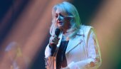 LEGENDARNA PEVAČICA HITNO HOSPITALIZOVANA: Poznato u kakvom je sada stanju