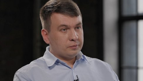 DVOSTRUKI ARŽŠINI BIVŠEG PUTINOVOG ČOVEKA: Remeslo veličao ruskog lidera, a sada upozorava na krah sistema