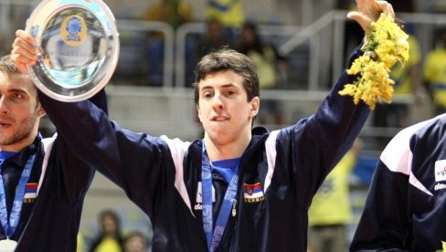 KAKAV POTEZ VLADE SRBIJE: Evo šta je doživeo odbojkaš Miloš Nikić, osvajač evropskog zlata sa Srbijom 2011. godine!