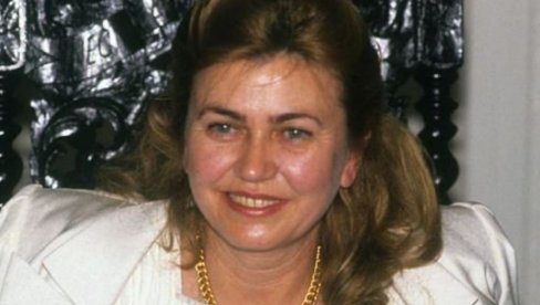 ЖИВОТ СИРОМАШНЕ БЕЛОРУСКЕ СОБАРИЦЕ КОЈА СЕ ДОМОГЛА БОГАТСТВА: Све је почело када се у њу загледао ожењени газда