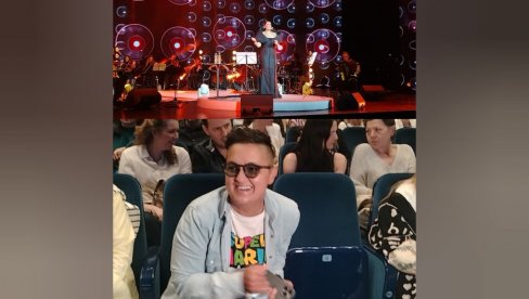PODRŽALA KOLEGINICU: Marija Šerifović došla da uživa na koncert Nine Badrić (FOTO)