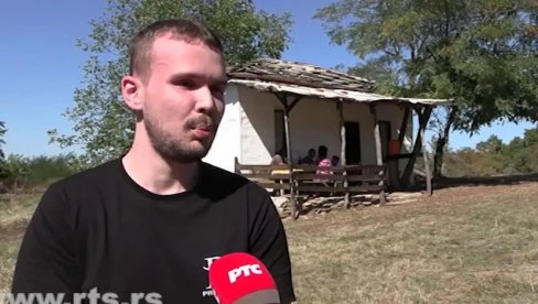ХВАЛЕ ВРЕДАН ГЕСТ: Филип нашао начин да окупи "расељене" мештане Трновог Лаза и оживи село