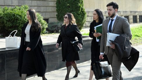 SUĐENJE KECMANOVIĆIMA OTVORENO ZA JAVNOST: Sudija odluku saopštio na ročištu