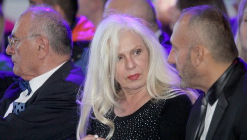 УНУКА СА ТЕШКОМ ДИЈАГНОЗОМ СМЕСТИЛА У ДОМ: Постао је агресиван, нападао је људе