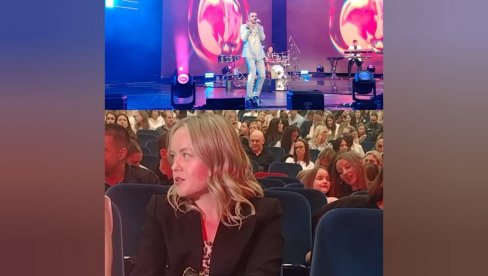 NE VIĐAMO JE ČESTO: Žena Nikole Jokića u prvom redu na koncertu Magla benda (FOTO)