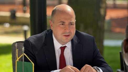 И ОПЕТ БОРКО У ОФСАЈДУ Козарев одговорио на неосноване оптужбе о царинама