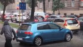 HAOS U ZAGREBU: Oluja čupa stabla, pada grad - da li snažno nevereme stiže u Srbiju? (VIDEO)
