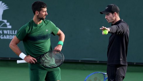 NOVAK ĐOKOVIĆ GLEDA I NE VERUJE: Endi Marej će opet biti trener, i to koga!