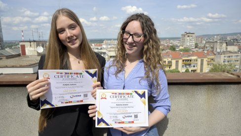 ONE DALEKO MOGU DA STIGNU, AKO IM DAMO PRILIKU DA RASTU: Učenice Četvrte i Osme gimnazije osvojile zlato na prestižnom svetskom takmičenju