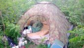 СРБИН ОТИШАО ДА ЖИВИ У ШУМИ - И ТО У ШАТОРУ: Нећу га напустити макар сутра умро - нећу више са олошем и умоболницима