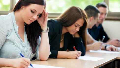 PISA: Četvoro od 10 petnaestogodišnjaka u Holandiji ne ume pravilno da čita