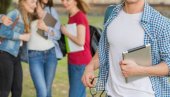 НА ИНТЕРНЕТ ПОВЕЗАНО ГОТОВО 99,5 ОДСТО ШКОЛА Министар Станковић: Примена вештачке интелигенције могућа  у 40 одсто установа