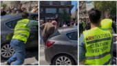 POKUŠAJ OBNAVLJANJA OBOJENE REVOLUCIJE Sagovornici Novosti o incidentu kod Pravnog:  Agresija sa navodnim višim ciljem!