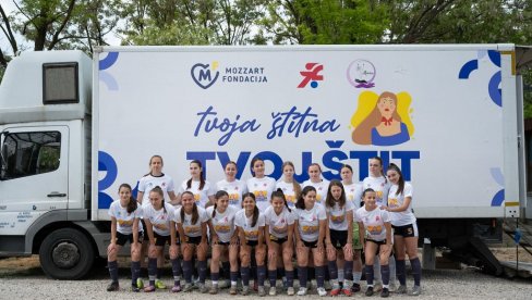 ЗА 10 ДАНА ВИШЕ ОД 800 БЕСПЛАТНИХ ПРЕГЛЕДА: Караван „Твоја штитна, твој штит“ наставља свој пут по Србији