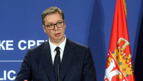VUČIĆ O BLOKADERIMA: Ako misle da je važnije da se bacaju kontejneri i napada policija od dovođenja investicija, to govori o njima