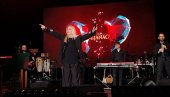 ZAHVALILA SAM SE ZA SVIH 50 GODINA: Vesna Zmijanac i trećim koncertom večeras proslavlja zlatni jubilej u velikom stilu (FOTO)