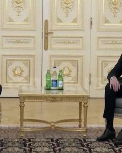 ВУЧИЋ У АЗЕРБЕЈЏАНУ: Председник Србије разговарао са Илхамом Алијевим, следе важни састанци