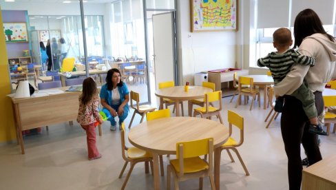 PUNE SOBE U ZEMUNU: Dolaznost dece u vrtiće tokom leta