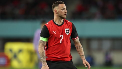 PRESTANITE TO DA ME PITATE! Marko Arnautović zagrmeo zbog pitanja o Lionelu Mesiju