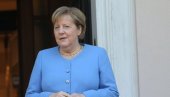 REKORDNO NIZAK REJTING MERCA: Nemci u krizi masovno žele povratak Angele Merkel